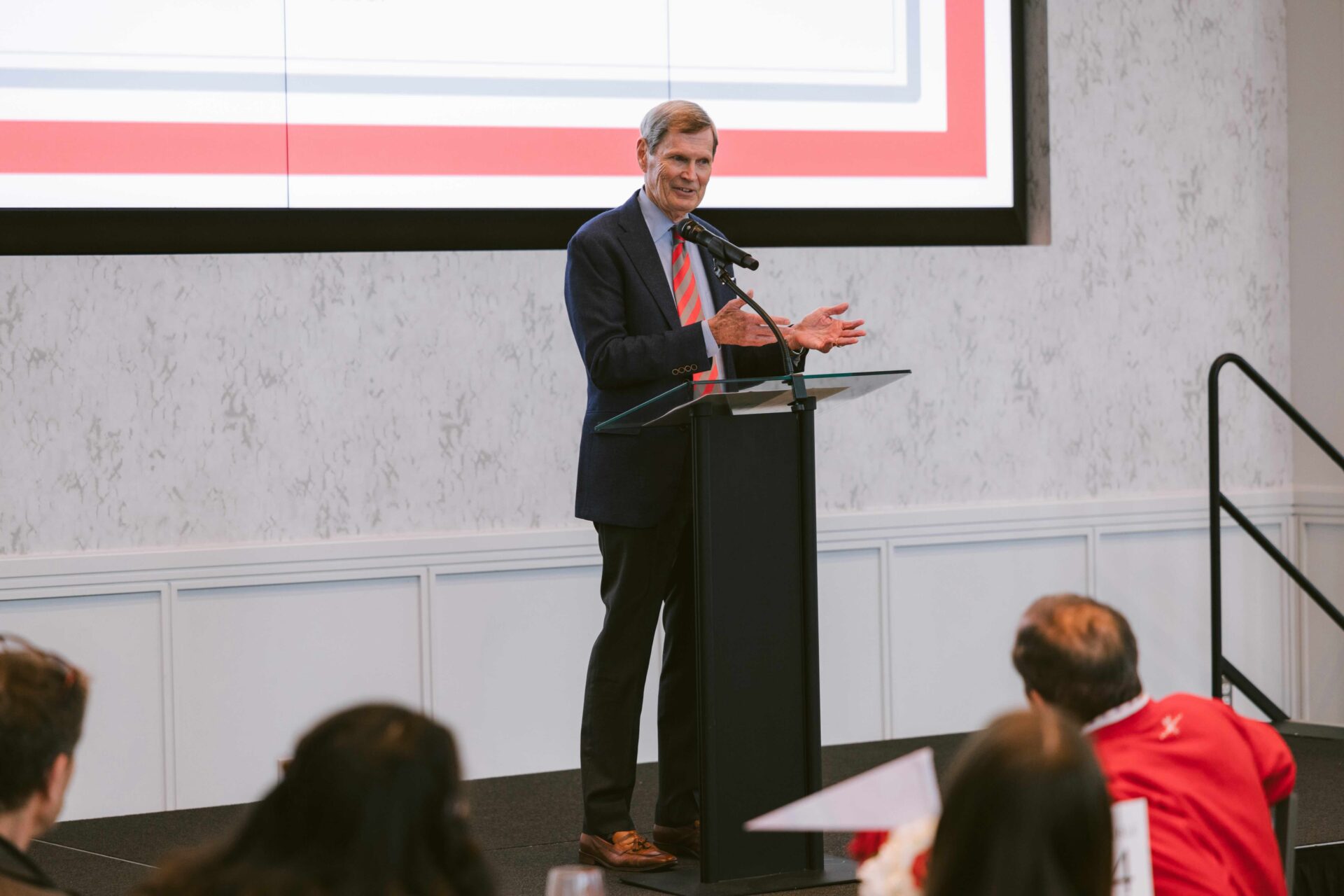 Rick Postle addresses donors and students at the 2025 Scholarship Celebration.